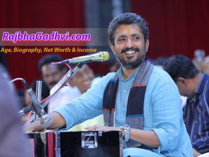 Rajbha-Gadhvi-Age-Wife-Biography-Net-Worth-and-Family