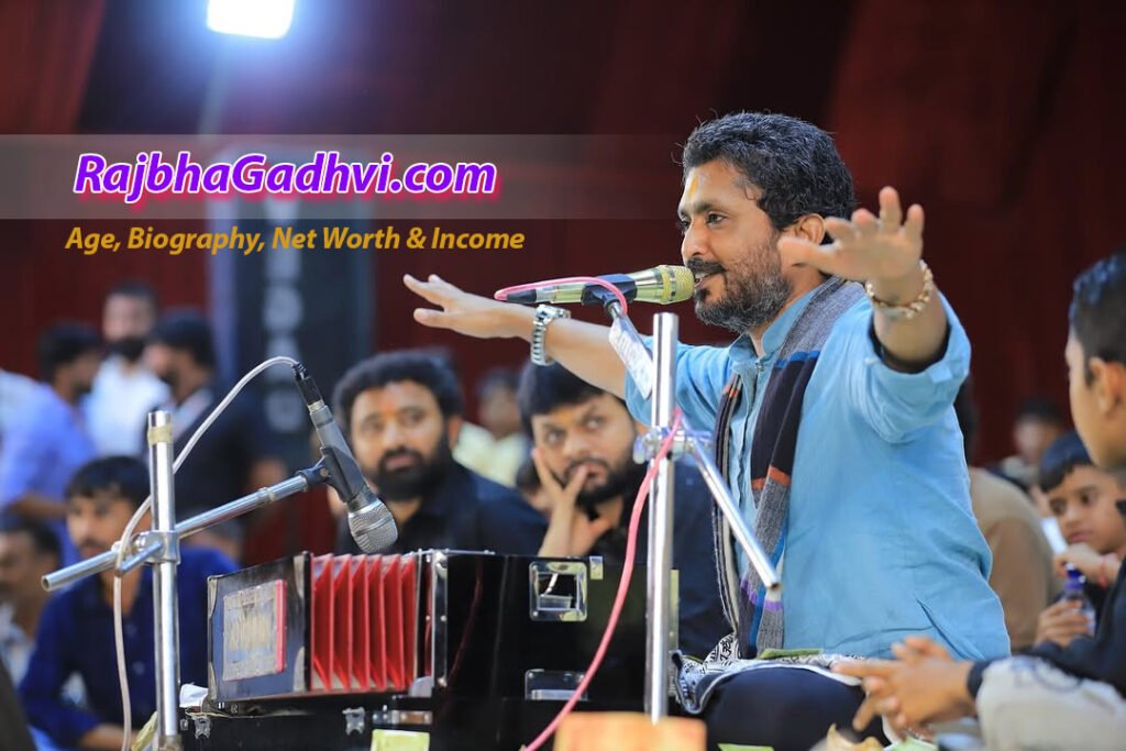 Rajbha-Gadhvi-Age-Wife-Biography-Net-Worth-and-Family રાજભા ગઢવી જીવનચરિત્ર ૨૦૨૫